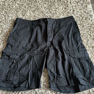 Caps, 40 men’s shorts